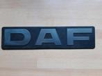 DAF truck embleem 3-d ( 26,5 x 6,5 cm zelfklevend ), Verzamelen, Ophalen of Verzenden, Zo goed als nieuw, Auto's