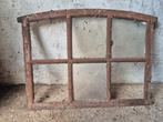 Oud stalraam met gebroken glas, 65x50 cm, Gevelraam of Ruit, Gebruikt, Minder dan 80 cm, Minder dan 80 cm