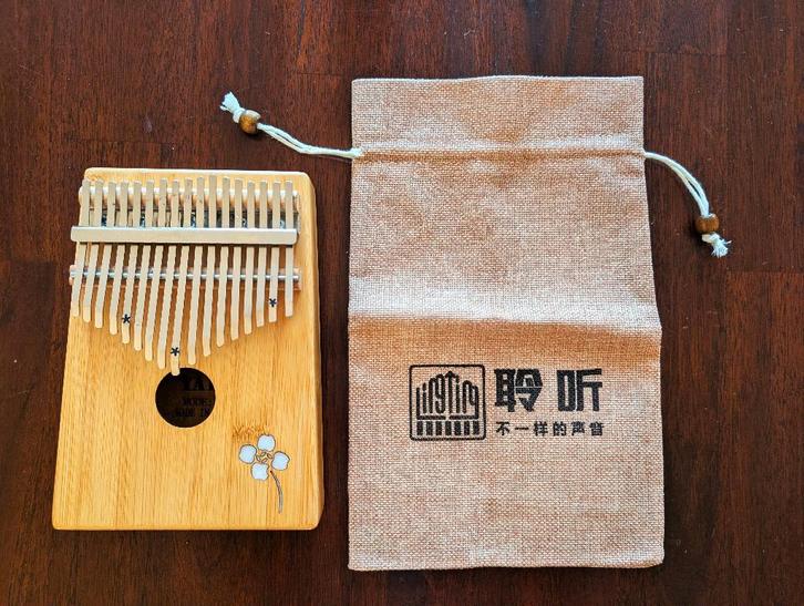 Gestemd 17-Key Kalimba / duimpiano met hoes, Muziek en Instrumenten, Percussie, Zo goed als nieuw, Melodische percussie, Ophalen