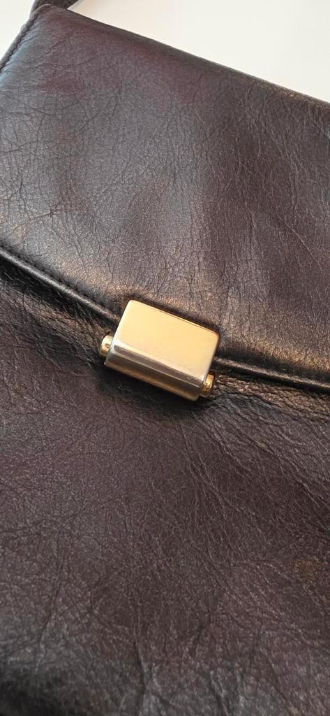 Tijdloze leren schoudertas van NICOLI – Made in Italy, Sieraden, Tassen en Uiterlijk, Tassen | Schooltassen, Gebruikt, Schoudertas