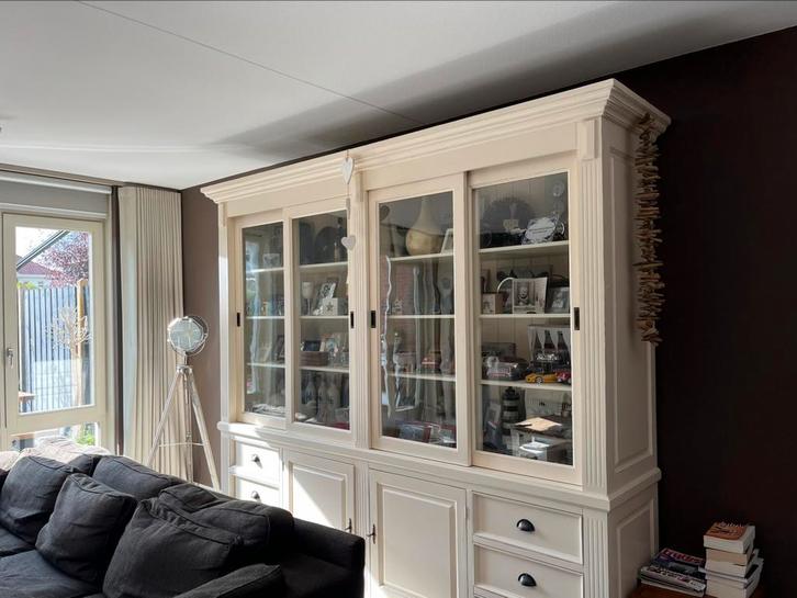 Grote buffetkast in Riviera Maison stijl, Huis en Inrichting, Kasten | Buffetkasten, Gebruikt, 200 cm of meer, 200 cm of meer