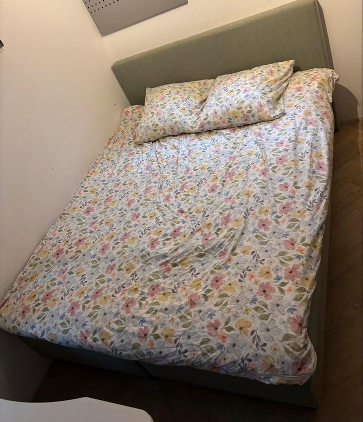 Queensize Boxspring 200x160, Huis en Inrichting, Slaapkamer | Bedden, Gebruikt, Tweepersoons, 160 cm, 200 cm, Stof, Overige kleuren
