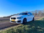 Te koop: BMW 1 Serie – 2015 – Handgeschakeld – 210 pk, Auto's, 1-Serie, 4 cilinders, Alcantara, Wit