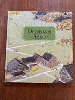 De reis van Anno - Mitsumasa Anno, Ploegsma 1978 vintage zgn, Boeken, Ophalen of Verzenden, Zo goed als nieuw, Anno, Prentenboek
