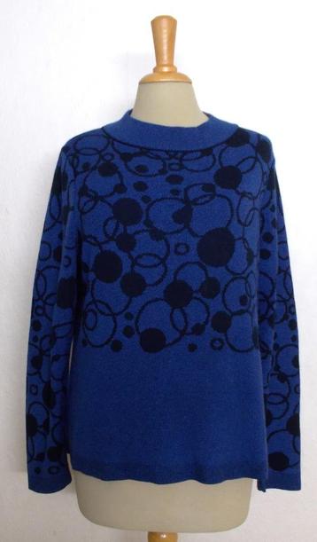 Mooie blauw/zwarte trui/top van Gollehaug! 40 beschikbaar voor biedingen