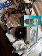 Partijtje elektronica apparaten, Ophalen