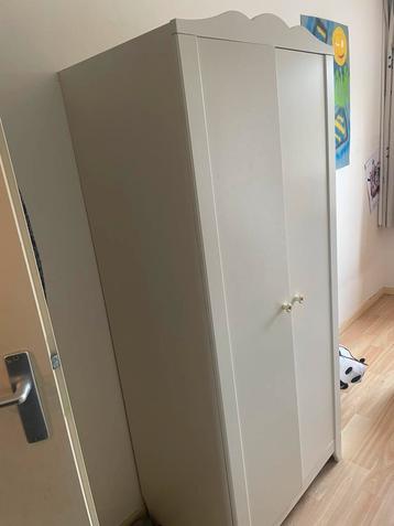 170 hoog 100 breed 50 diep   Ikea kast kledingkast