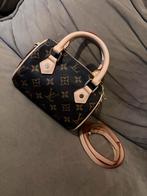 Designer tas, Sieraden, Tassen en Uiterlijk, Tassen | Damestassen, Ophalen of Verzenden, Nieuw, Bruin, Schoudertasje