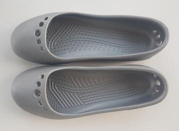 Crocs Ballerina Flats Grijs / Zilver maat 36/37 (maat 6) beschikbaar voor biedingen