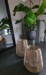 Twee gouden metalen kandelaars, 25 tot 50 cm, Ophalen of Verzenden, Zo goed als nieuw, Metaal