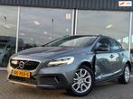 Volvo V40 Cross Country 2.0 D2 Summum AUTOMAAT/LED, Auto's, Euro 6, 4 cilinders, Leder, Bedrijf