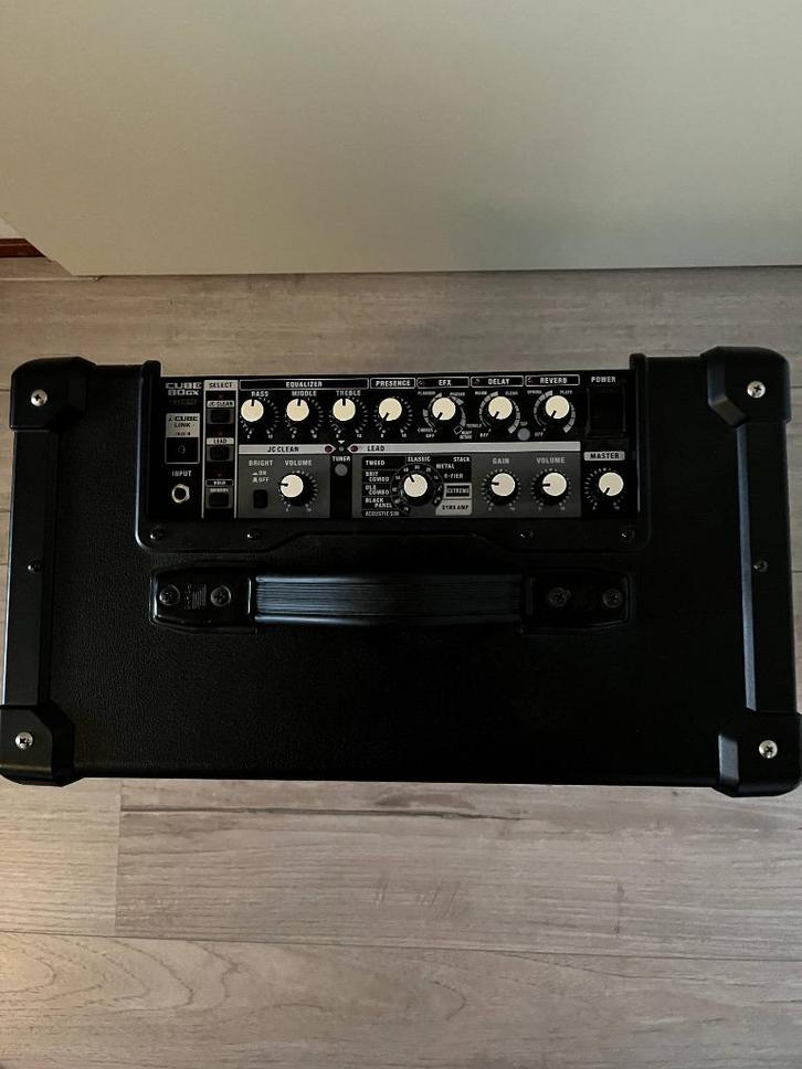 Roland Cube 80 GX, Muziek en Instrumenten, Versterkers | Bas en Gitaar, Zo goed als nieuw, Gitaar, 50 tot 100 watt, Ophalen