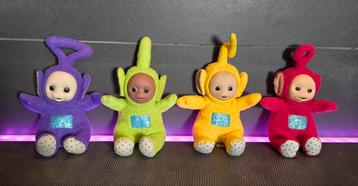 Complete set vintage mini teletubbies 