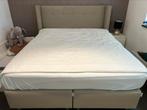 Beige boxspring mooi stoffen kwaliteit, Ophalen, Beige, Tweepersoons, Zo goed als nieuw