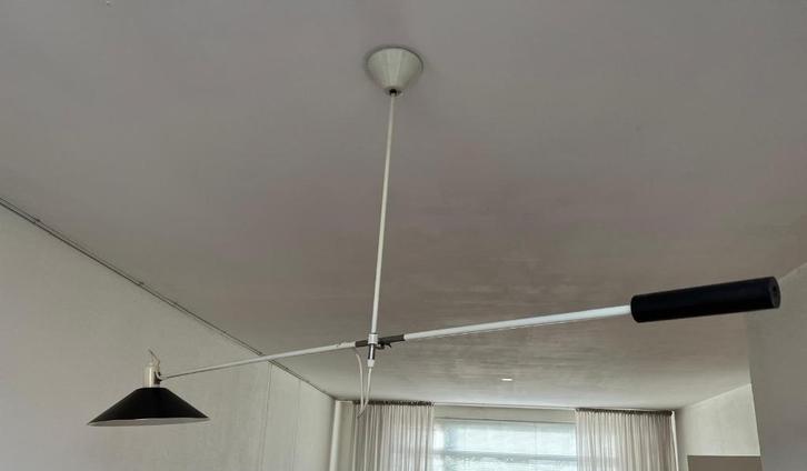 Vintage tegengewicht plafondlamp - J.J.M. Hoogervorst (1955), Huis en Inrichting, Lampen | Hanglampen, 50 tot 75 cm, Metaal, Ophalen