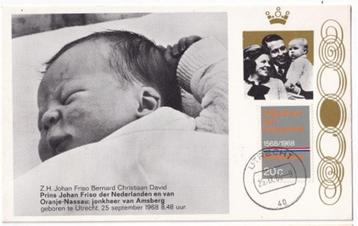 16 Speciale kaarten / enveloppen Nederland met postzegels beschikbaar voor biedingen