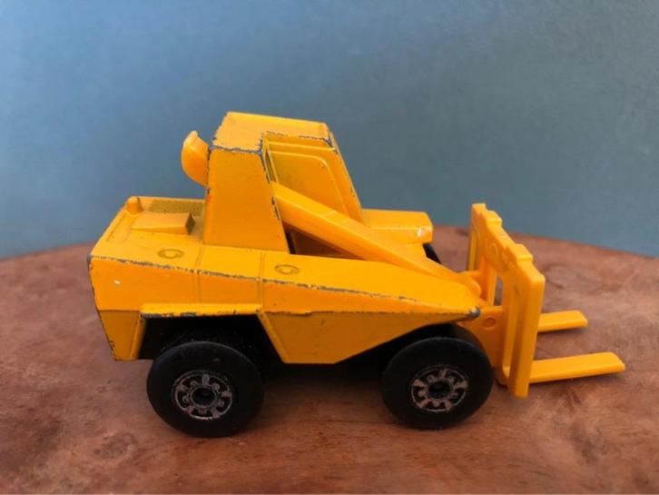 Matchbox Sambron Jacklif, Hobby en Vrije tijd, Modelauto's | Overige schalen, Gebruikt, Auto, Ophalen of Verzenden