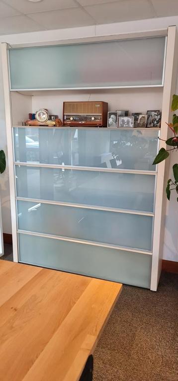 B&B Italia Domus design boekenkast beschikbaar voor biedingen