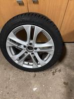 Mercedes Velgen met Winterbanden - e220 (2011), Ophalen, Gebruikt, Banden en Velgen, 17 inch