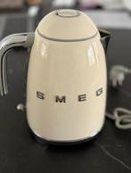 Creme kleurige grote Smeg waterkoker, 1 tot 2 liter, Ophalen of Verzenden, Zo goed als nieuw