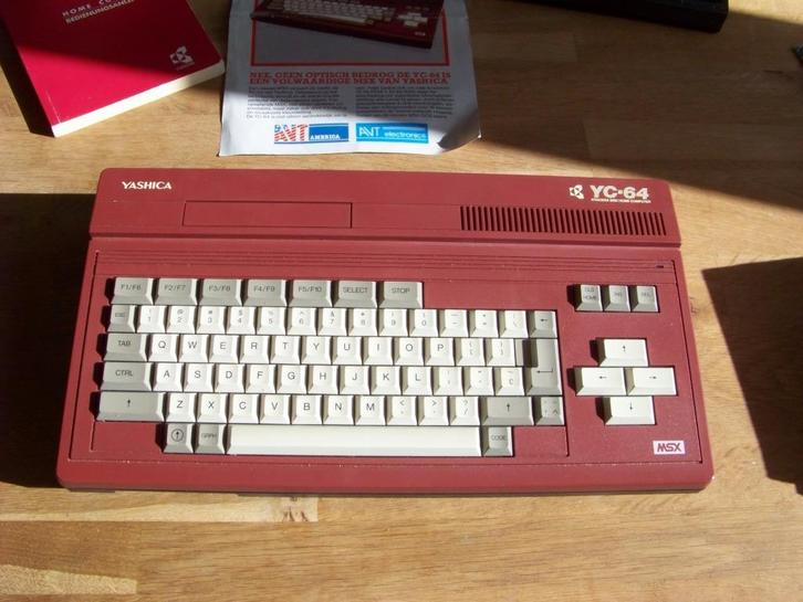 Unieke mooie MSX 1 computer merk Yashica, Computers en Software, Vintage Computers, Ophalen of Verzenden