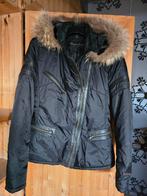 Dames winterjas, Ophalen, Zo goed als nieuw, Maat 46/48 (XL) of groter, Zwart