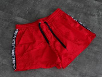 Moschino Swimshorts Rood maat 48 beschikbaar voor biedingen