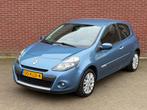 Renault Clio 1.2 TCe Dynamique / Airco / Cruise / Trekhaak, Voorwielaandrijving, Gebruikt, 4 cilinders, Electronic Stability Program (ESP)