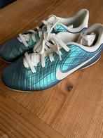 Voetbalschoenen, Maat XS of kleiner, Schoenen, Ophalen of Verzenden, Zo goed als nieuw