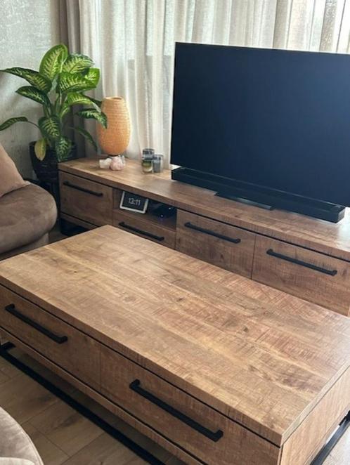 Salon tafel en tv meubel Lynn  mangohout., Huis en Inrichting, Tafels | Salontafels, Zo goed als nieuw, Minder dan 50 cm, 50 tot 100 cm