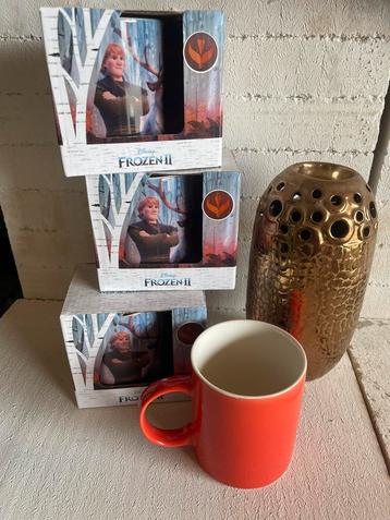 Te koop partij Disney frozen mok beschikbaar voor biedingen