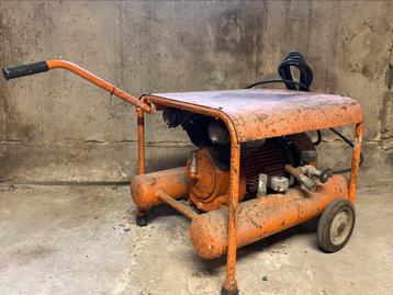 Alup 2 traps 2 cilinder compressor 10bar 250L/min beschikbaar voor biedingen