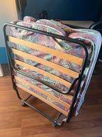 Opklapbed - ruimtebesparend ! 5 euro, Ophalen, Gebruikt, Overige maten, Metaal