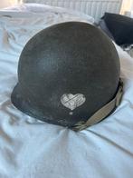 WW2 US M1 helm. Met mooie liner en frontseam helm., Ophalen of Verzenden, Amerika, Helm of Baret