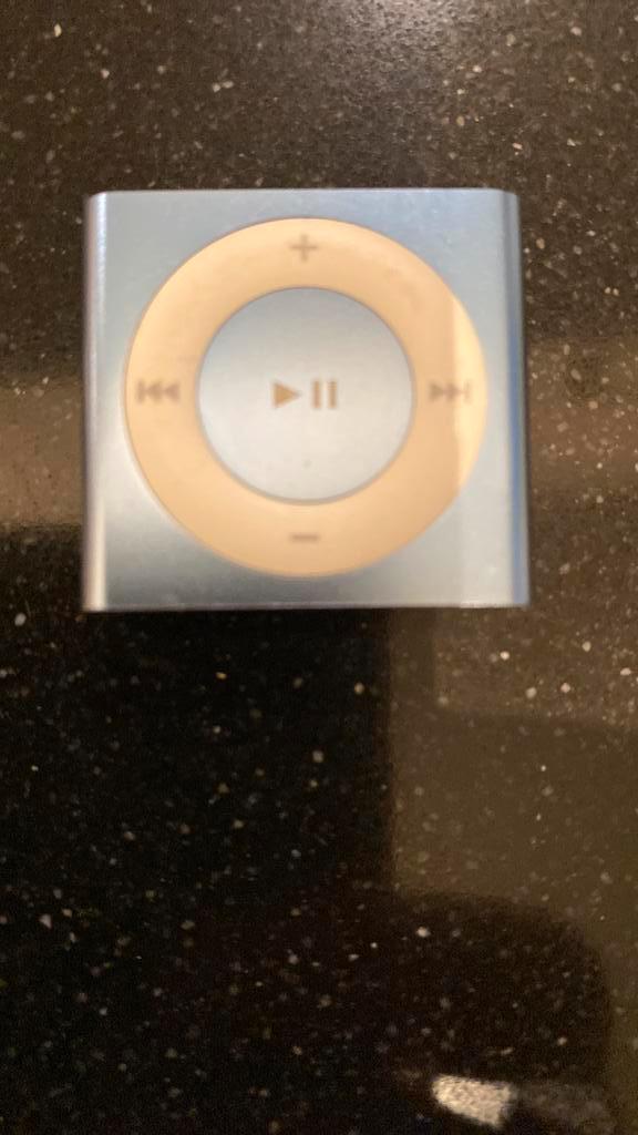 Apple ipod nano en shuffle, Audio, Tv en Foto, Mp3-spelers | Apple iPod, Gebruikt, Shuffle, 2 tot 10 GB, Groen, Ophalen of Verzenden