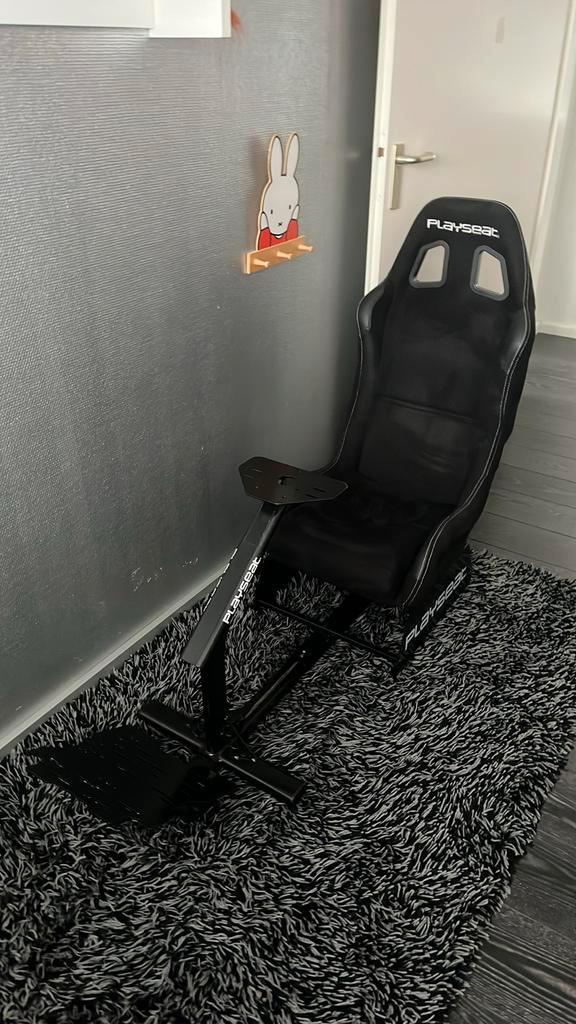 Playseat, Spelcomputers en Games, Spelcomputers | Sony PlayStation Consoles | Accessoires, Zo goed als nieuw, PlayStation 4, PlayStation 5