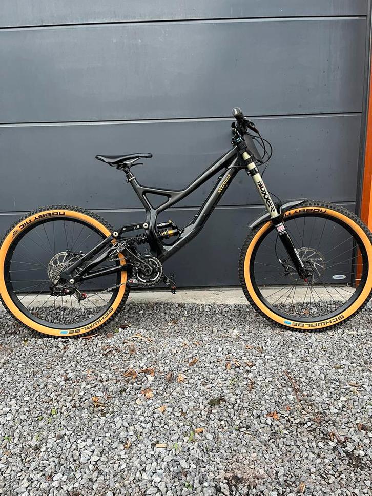 Specialized Demo 8 - Full Carbon, Fietsen en Brommers, Fietsen | Mountainbikes en ATB, Zo goed als nieuw, Heren, Overige merken