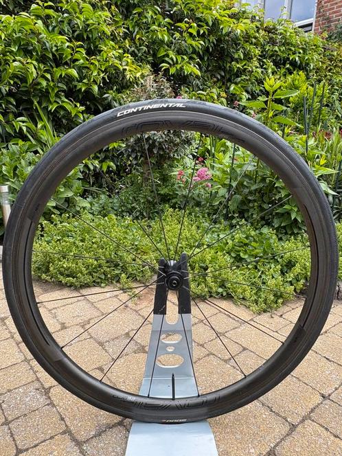 Roval CLX 32 voorwiel velgrem, Fietsen en Brommers, Fietsonderdelen, Zo goed als nieuw, Racefiets, Wiel, Ophalen