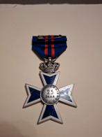 Brandweerkruis 25 jaar trouwe dienst, Postzegels en Munten, Ophalen of Verzenden, Zilver