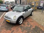 Mini Mini 1.6 Cooper Chili! Airco! Schuifdak!, Voorwielaandrijving, 1025 kg, Gebruikt, 4 cilinders