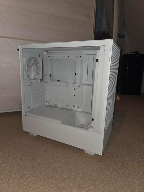 NZXT H5 Flow Wit, Computers en Software, Computerbehuizingen, Zo goed als nieuw, Ophalen