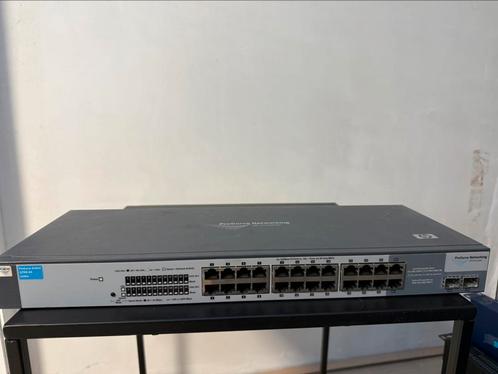 HP ProCurve 1700-24 Switch – 24 poorten | J9080A, Computers en Software, Netwerk switches, Zo goed als nieuw, Ophalen of Verzenden