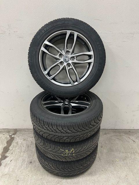 Winterset Renault Captur Semperit Master-Grip 2 215/60 R17, Auto-onderdelen, Banden en Velgen, Banden en Velgen, Winterbanden