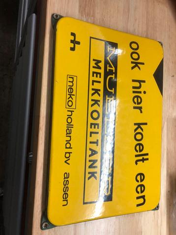 emaille bordje ook hier koelt een mueller melkkoeltank beschikbaar voor biedingen