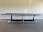 1 Vitra Eames Segmented Table Donker Eiken Massief, Zo goed als nieuw, Vijf personen of meer, 200 cm of meer, 150 tot 200 cm