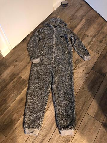 🐻‍❄️ Mt 146 152 Onesie BEER grijs jongen meisje beschikbaar voor biedingen