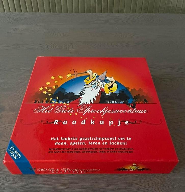 Het Grote Sprookjesavontuur - Roodkapje Bordspel, Hobby en Vrije tijd, Gezelschapsspellen | Bordspellen, Zo goed als nieuw, Een of twee spelers