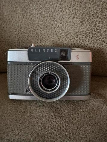 Olympus PEN-EE + afstandsmeter + opzetstuk lichtflits beschikbaar voor biedingen