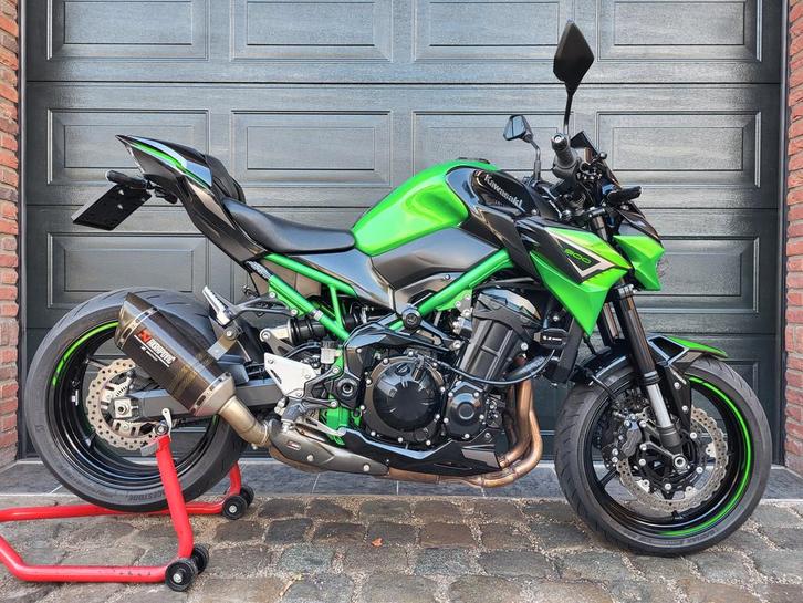 Kawasaki Z900 Z 900 ABS Akrapovic 1e Eigenaar (bj 2022), Motoren, Motoren | Kawasaki, Bedrijf, Naked bike, meer dan 35 kW, ABS