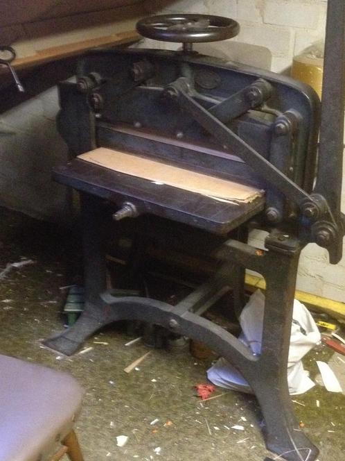 Papiersnijmachine , handbindboek, Boekenpers , snijmachine, Antiek en Kunst, Antiek | Kantoor en Zakelijk, Ophalen
